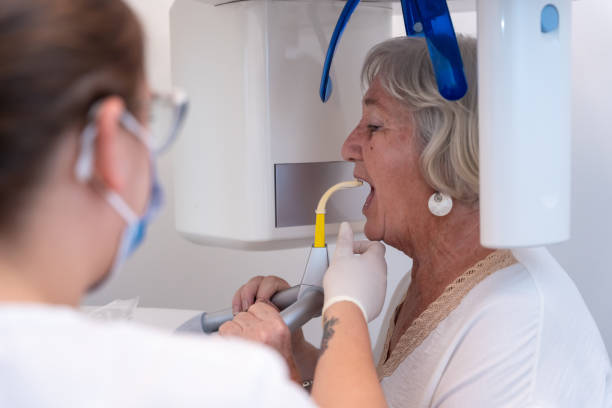 Best Emergency Tooth Extraction in Hoschton, GA
